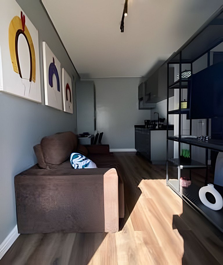 Studio novo, seguro, com ar-cond e Smart TV