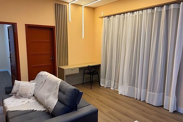 2 Quartos | Novo premium com ar, lava e seca.