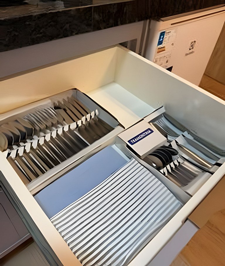 Apto Suite, Novo, Completo, Climatizado, Decoração