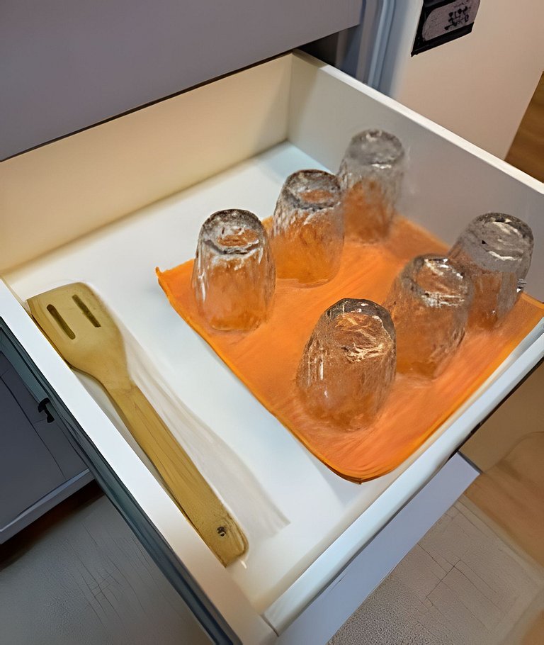 Apto Suite, Novo, Completo, Climatizado, Decoração