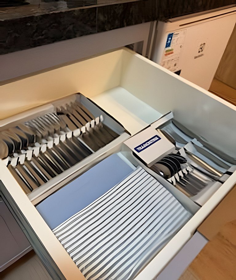Apto Suite, Novo, Completo, Climatizado, Decoração